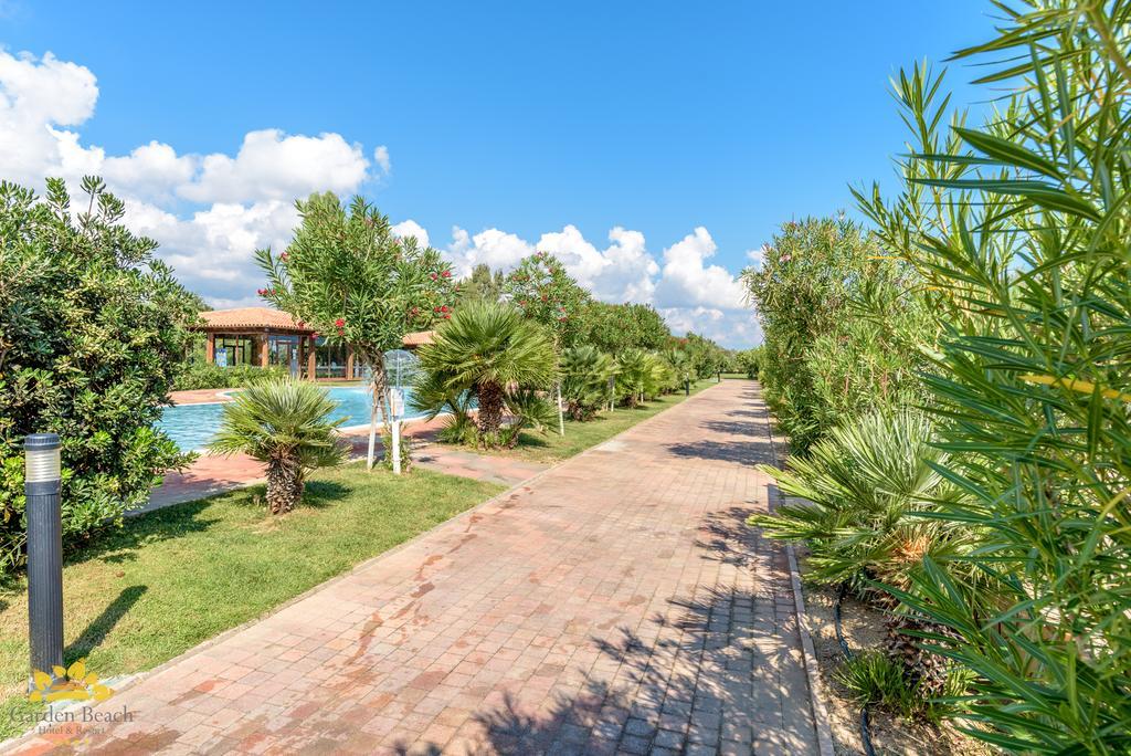 Garden 4*